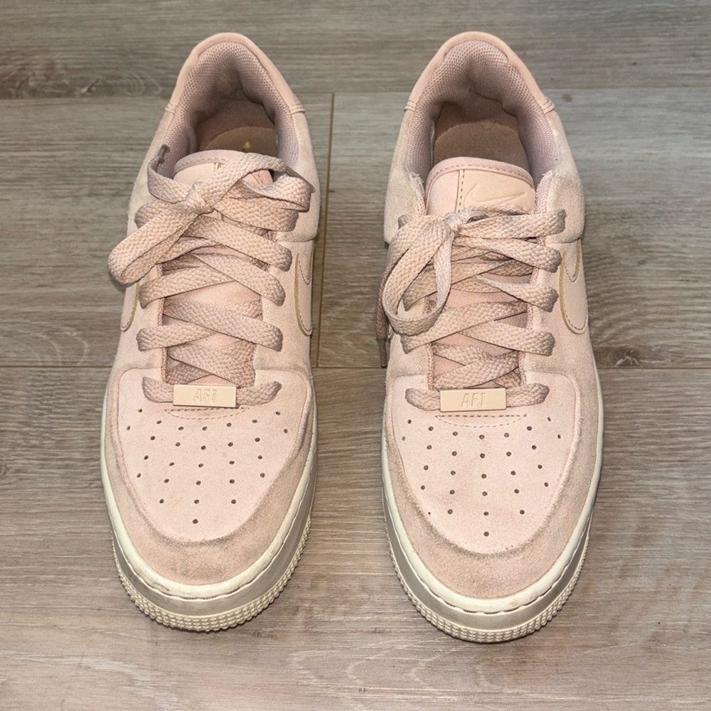 Nike Air Force 1